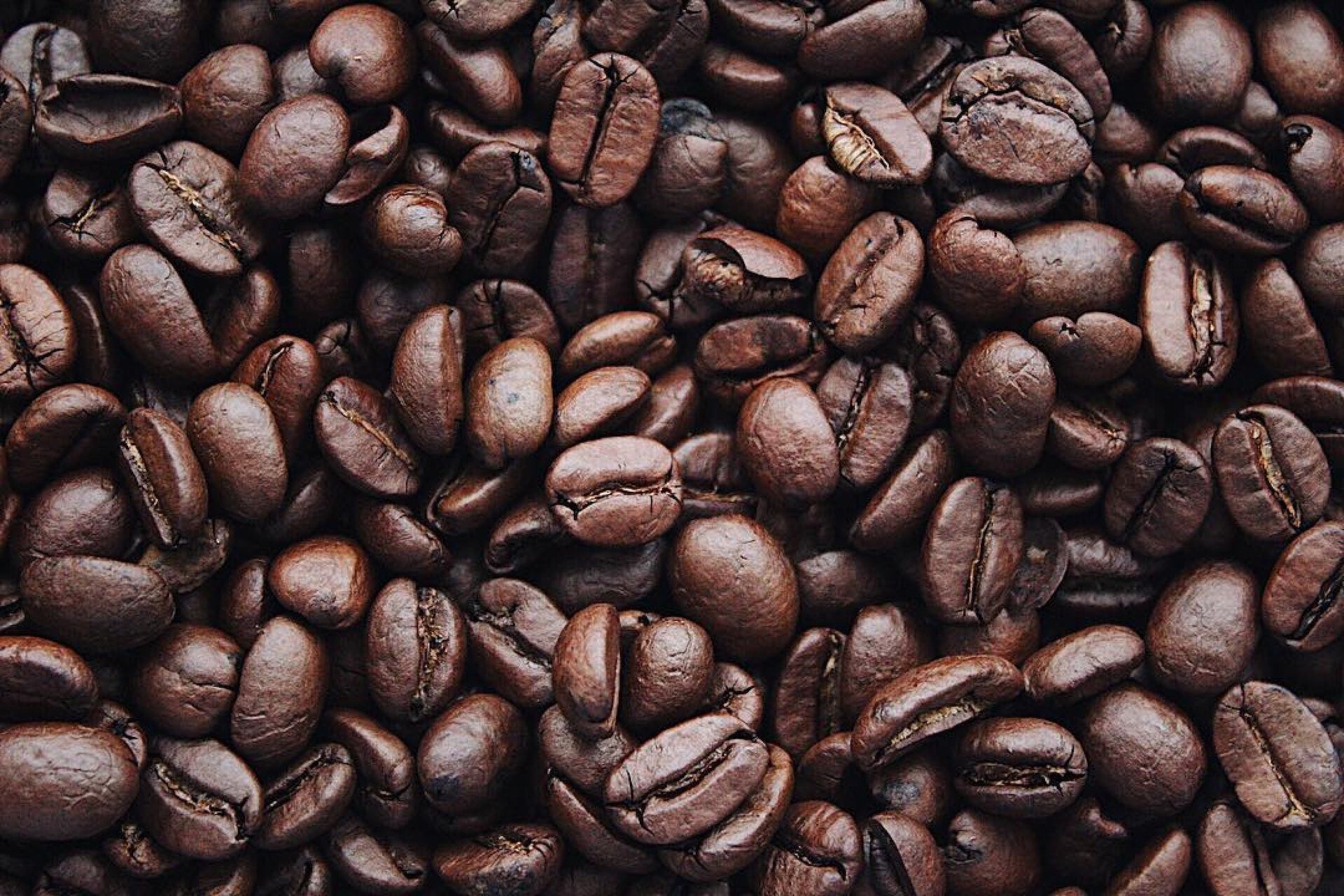 Eating vs. Drinking Caffeine: What’s the difference?